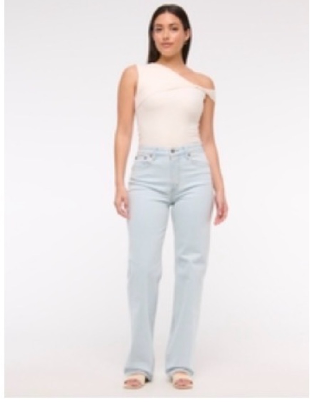 Abercrombie & Fitch 90’s Relaxed Jean Curve Love in Light Blue